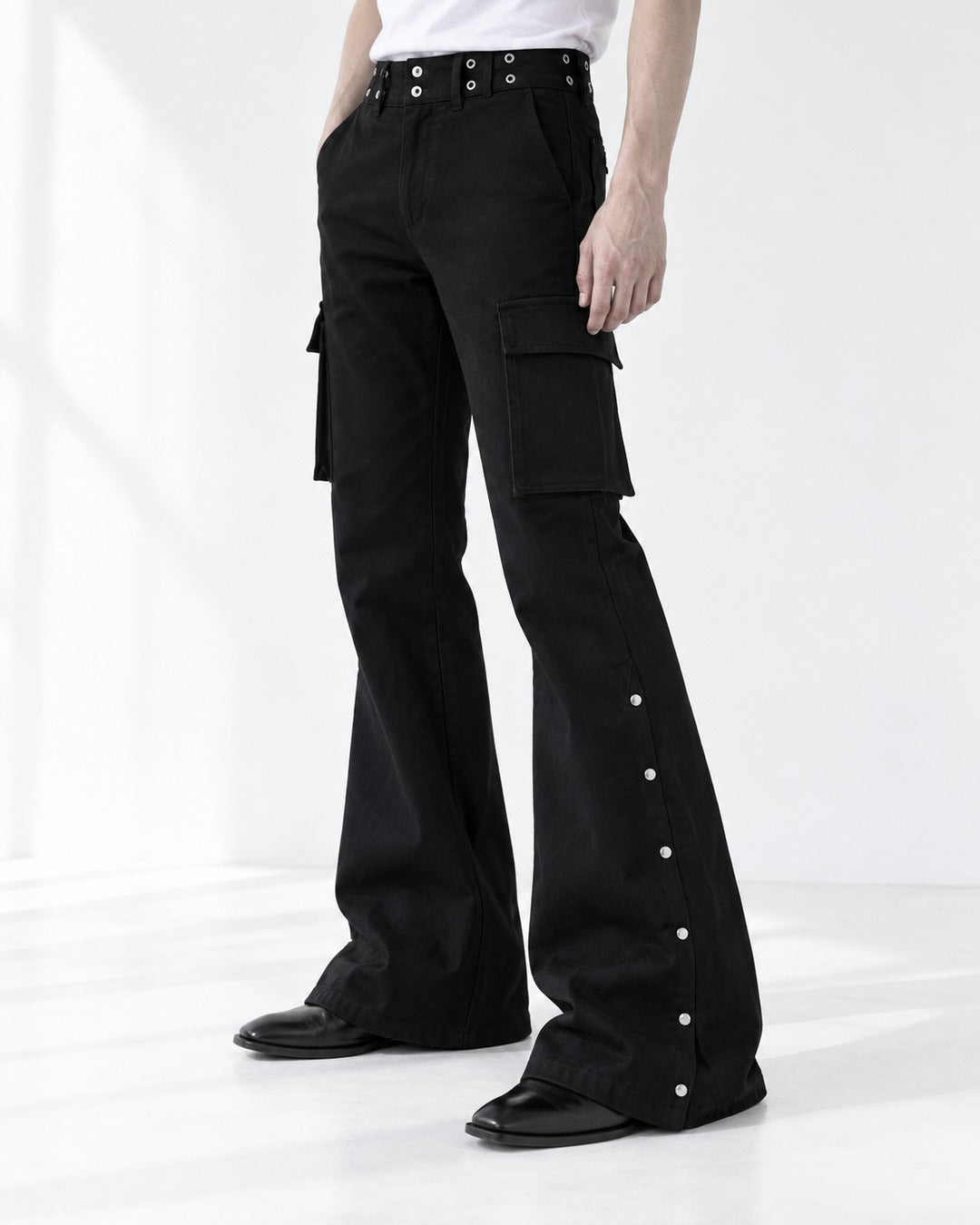 Snap-Trim Flared Cargo Pants