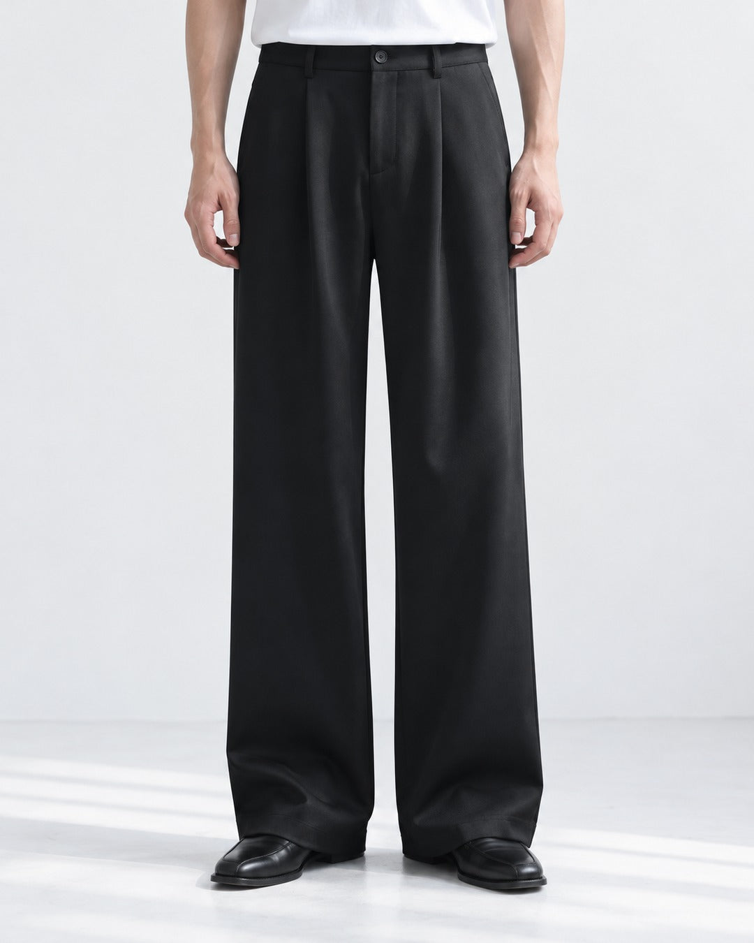 Single-Pleat Wide-Leg Trousers