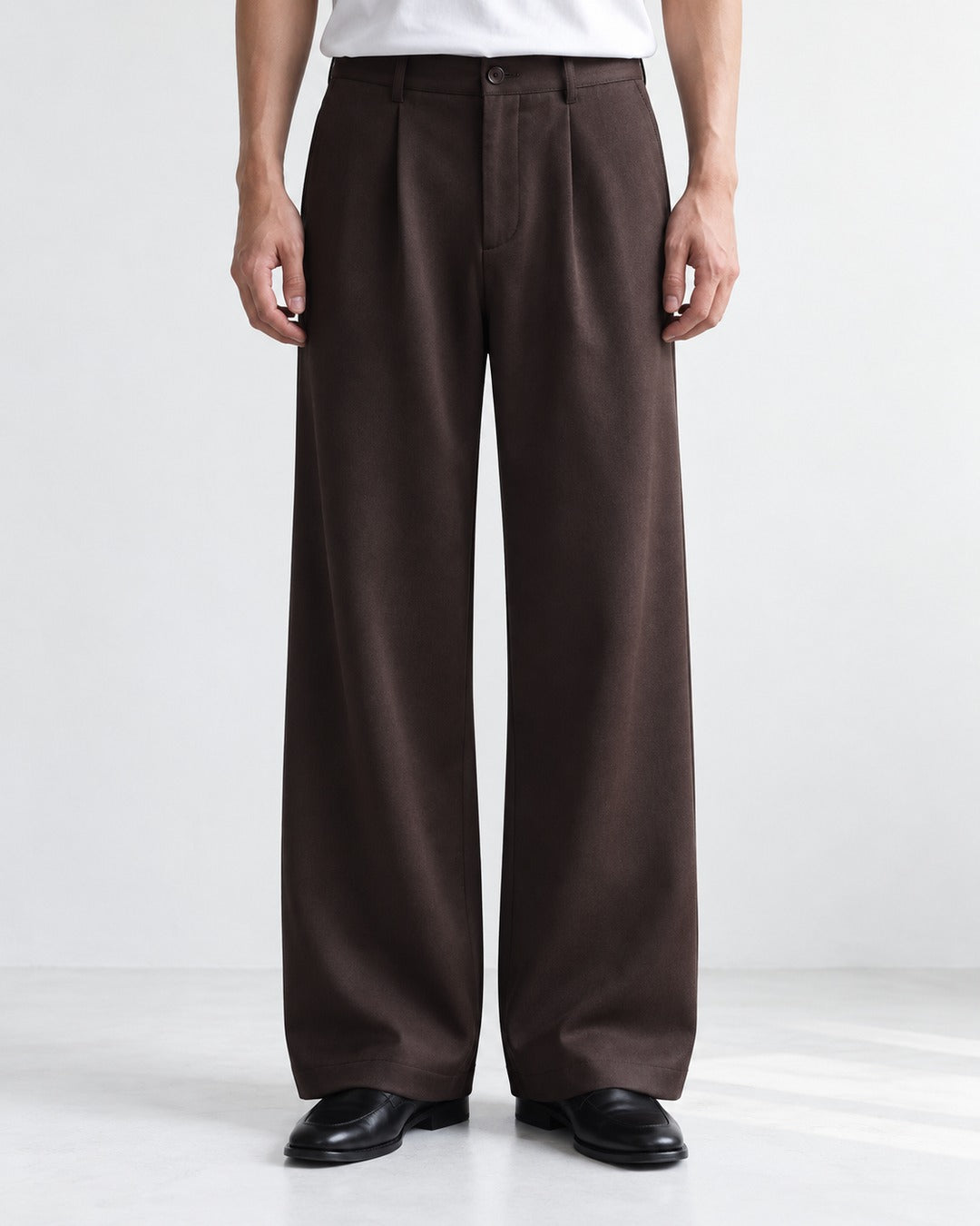 Single-Pleat Wide-Leg Trousers