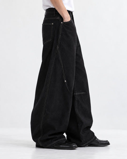 Curved-Panel Wide-Leg Jeans