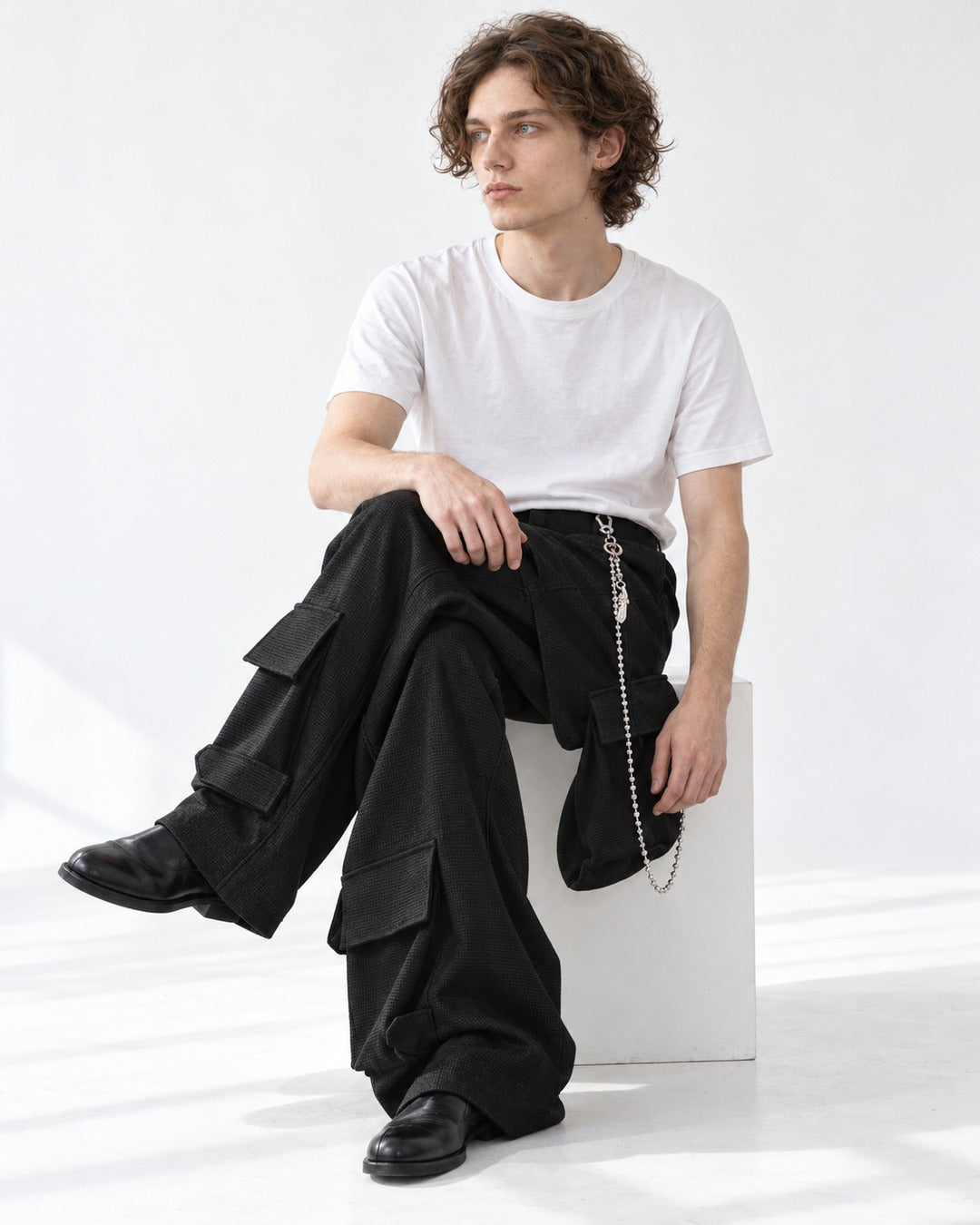 Double Flap-Pocket Wide-Leg Cargo Pants