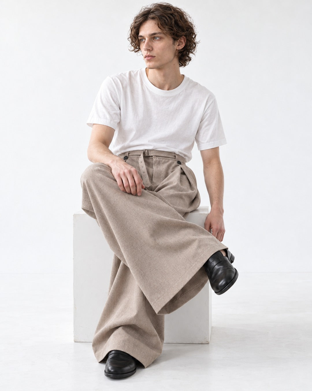 Button Strap Pleated Wide-Leg Trousers