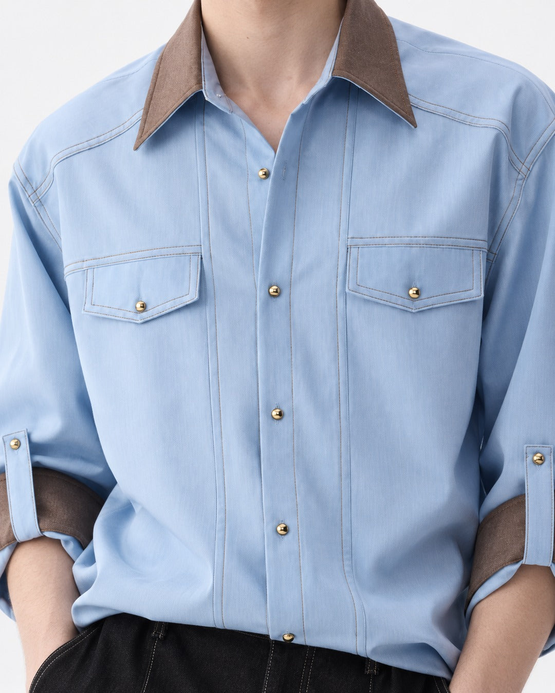 Contrast-Collar Three-Quarter Sleeve Shirt
