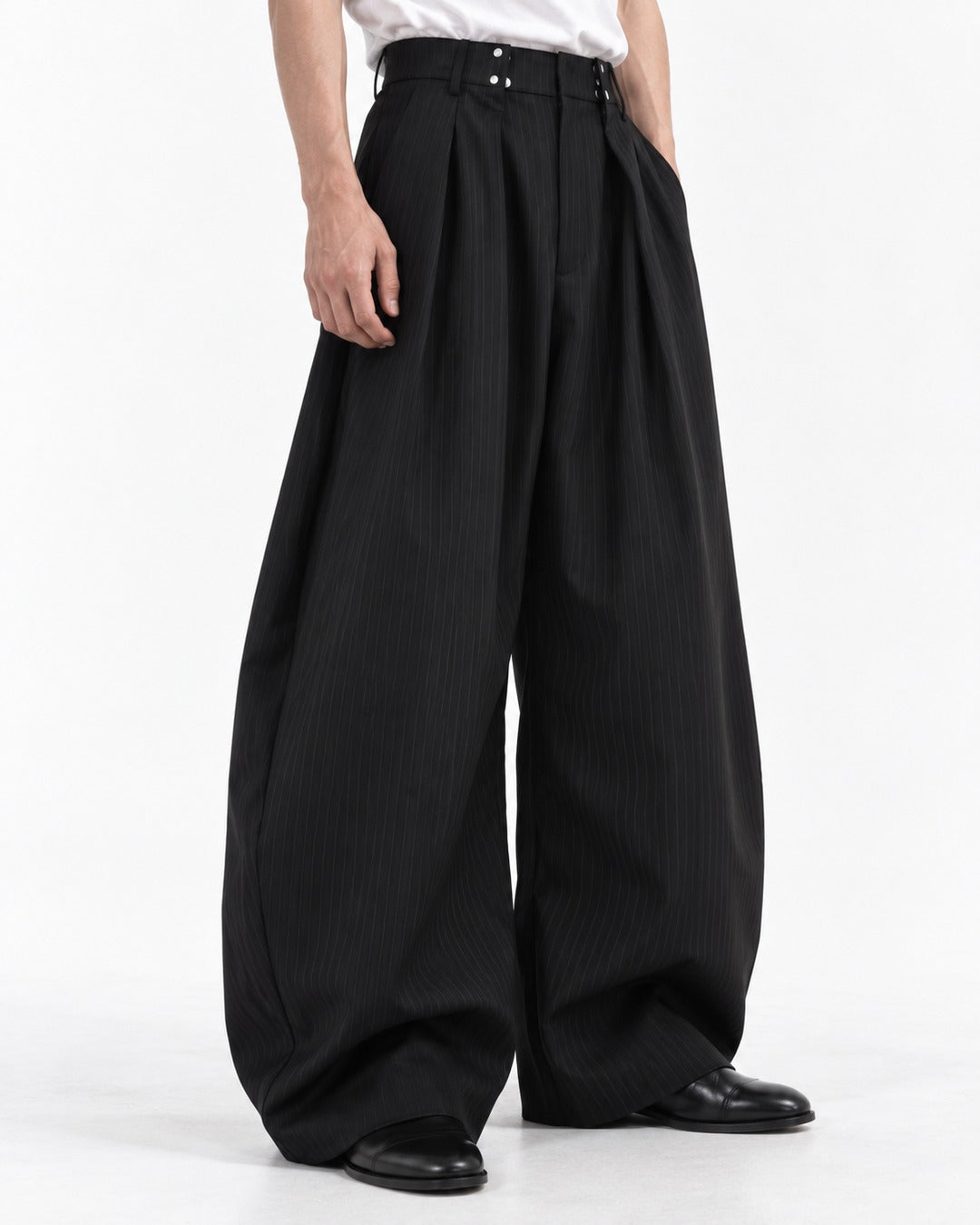 Twin-Snap Waist Pinstripe Balloon Trousers