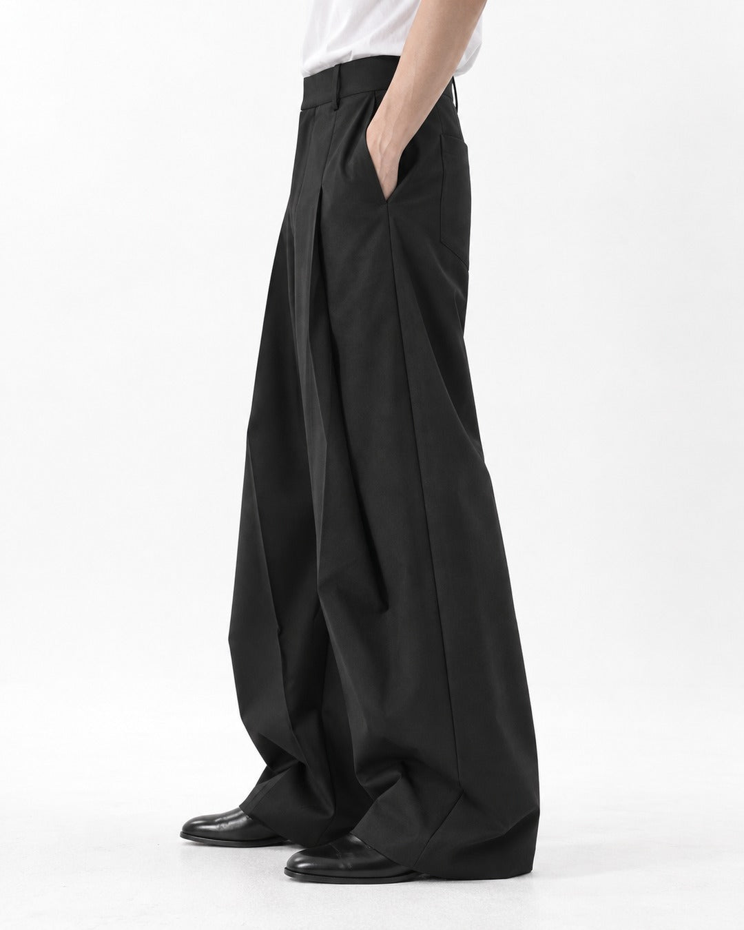 Twin-Pleat Tapered Wide-Leg Trousers