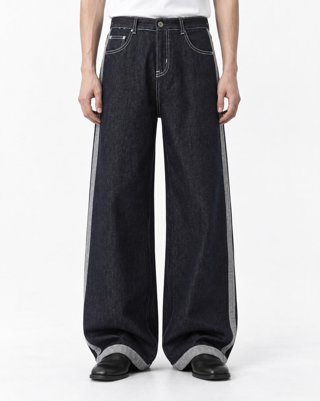 Reverse-Seam Side-Panel Wide-Leg Jeans