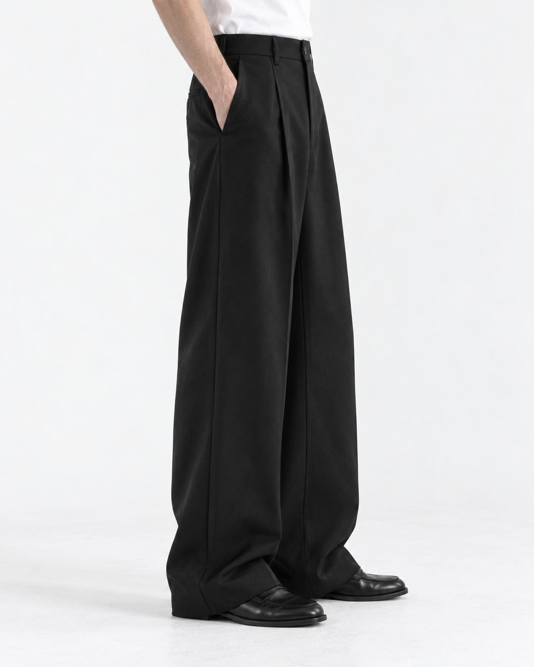 Pleated Wide-Leg Trousers