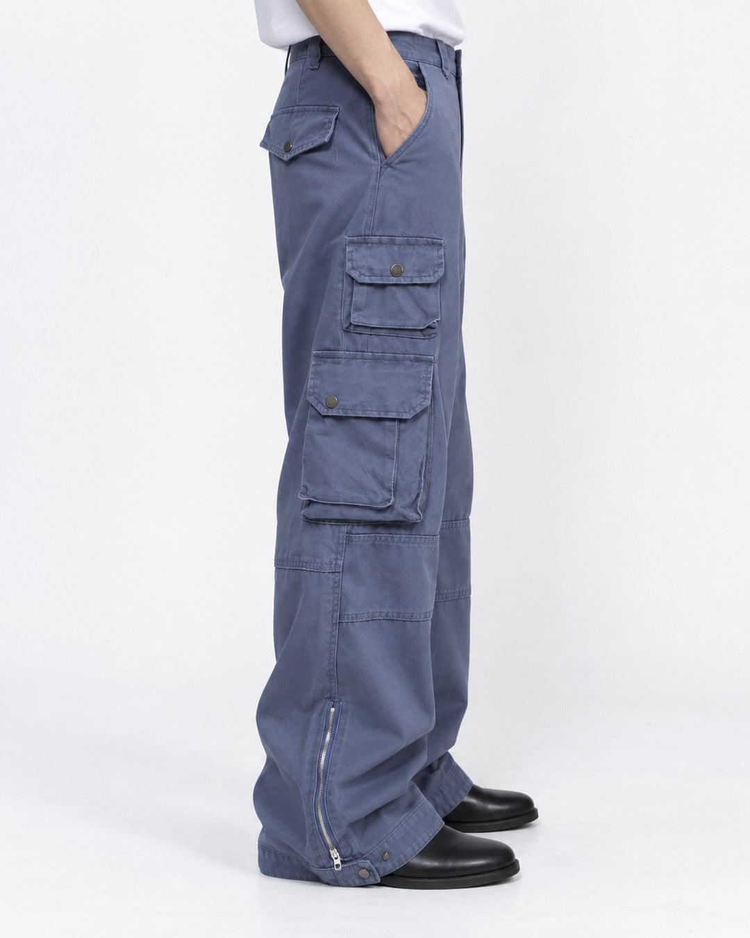 Ankle-Zip Wide-Leg Cargo Pants