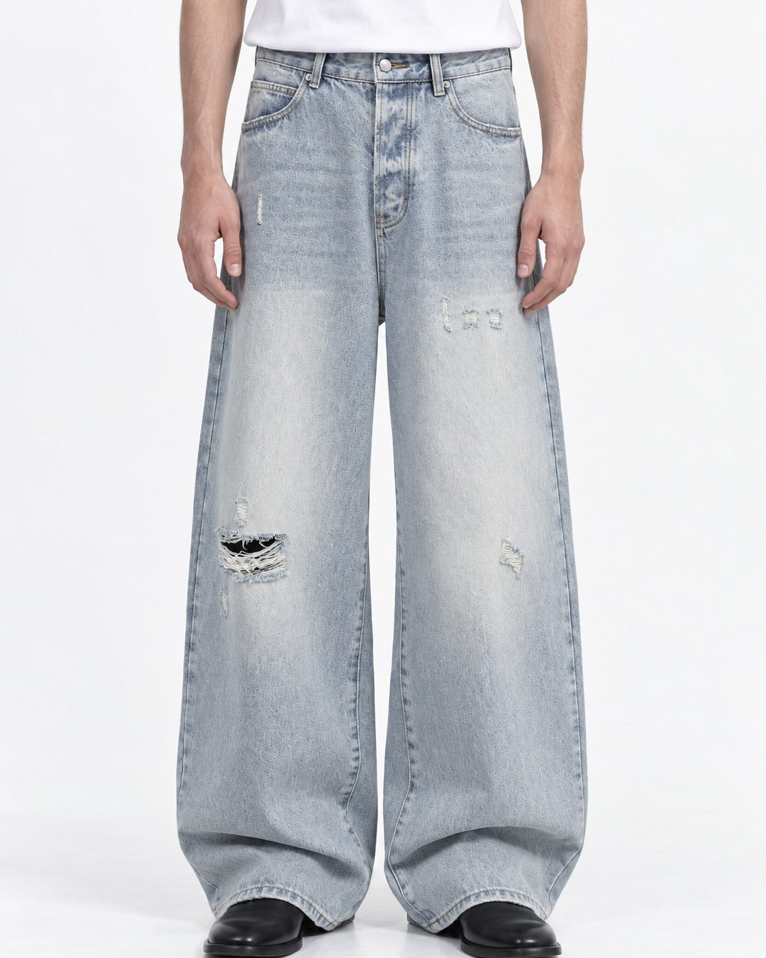 Distressed Wide-Leg Jeans With Raw Hem