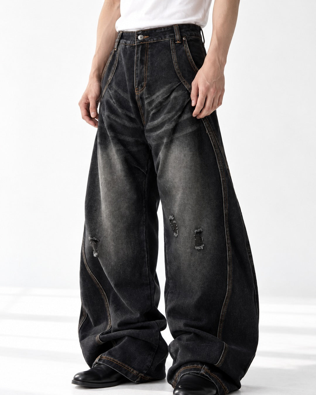 Contrast-Stitch Balloon-Leg Jeans