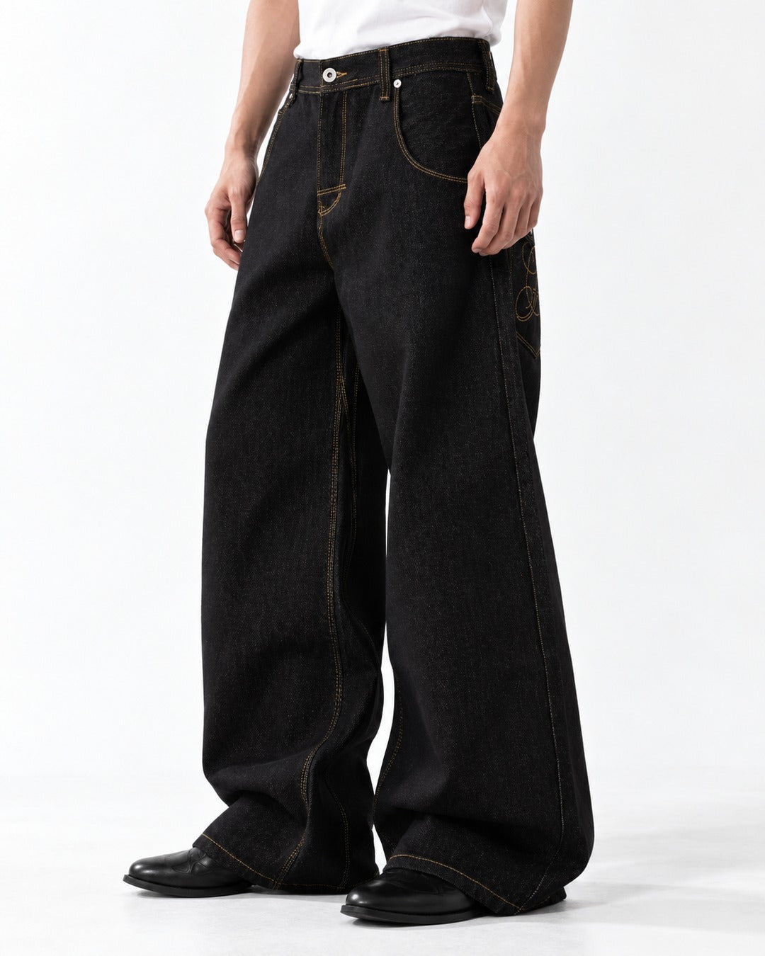 Embroidered Flap Pocket Wide-Leg Jeans