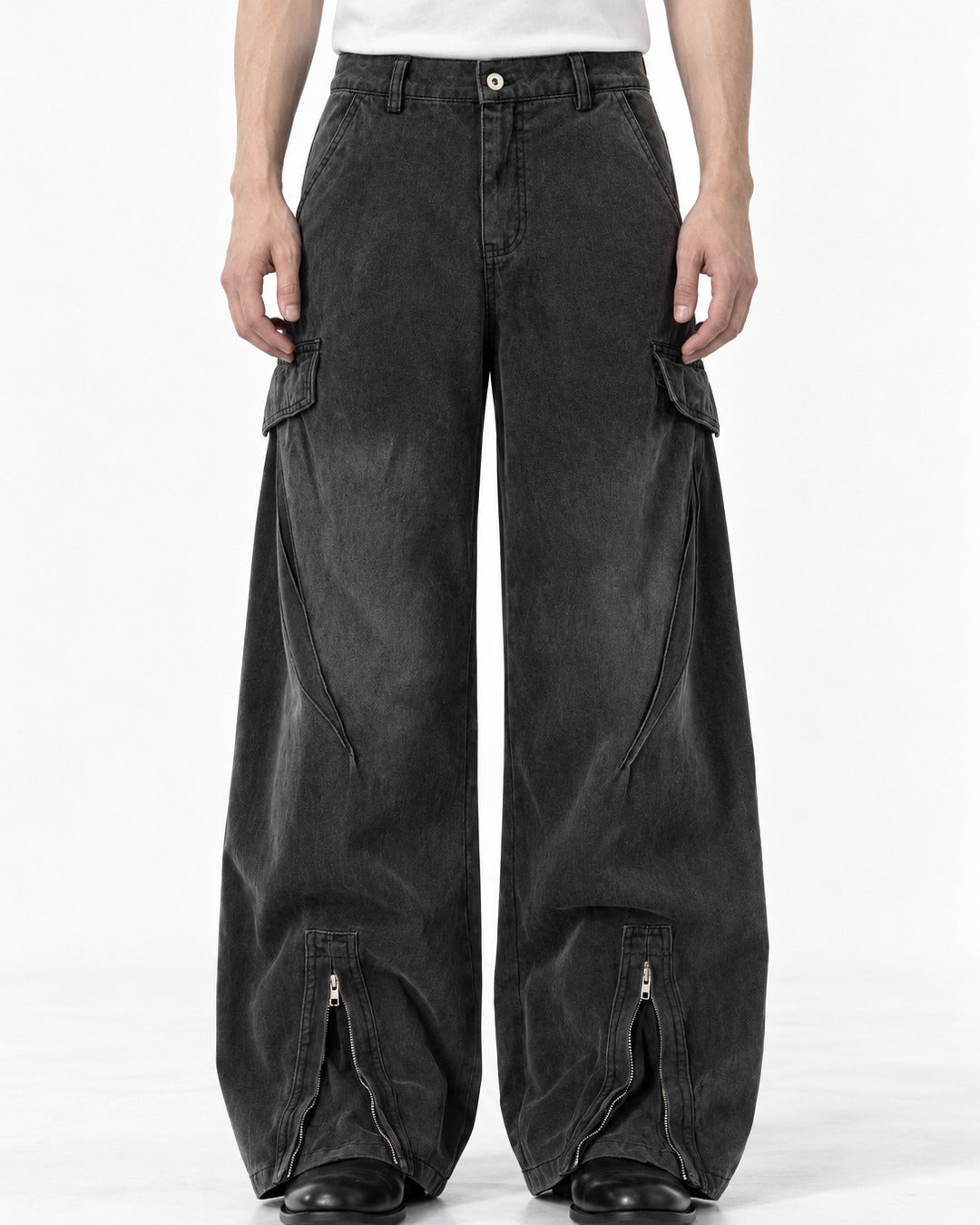 Zip-Cuff Wide-Leg Cargo Jeans