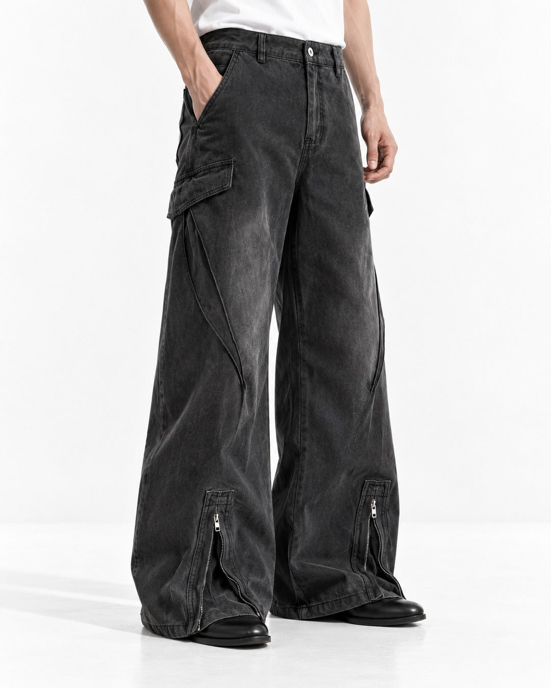 Zip-Cuff Wide-Leg Cargo Jeans