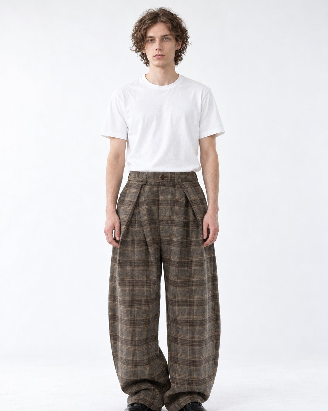 Plaid Pleated Wide-Leg Trousers