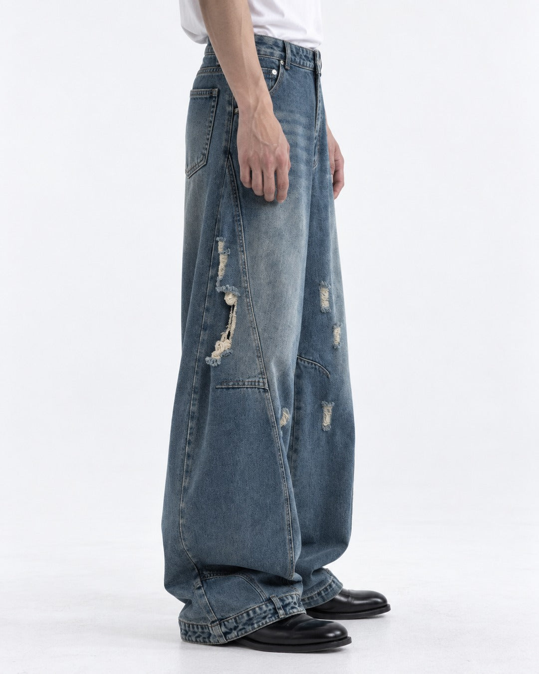 Curved-Panel Cuffed-Hem Jeans