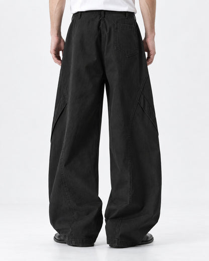 Diagonal-Seam Balloon-Leg Workwear Pants