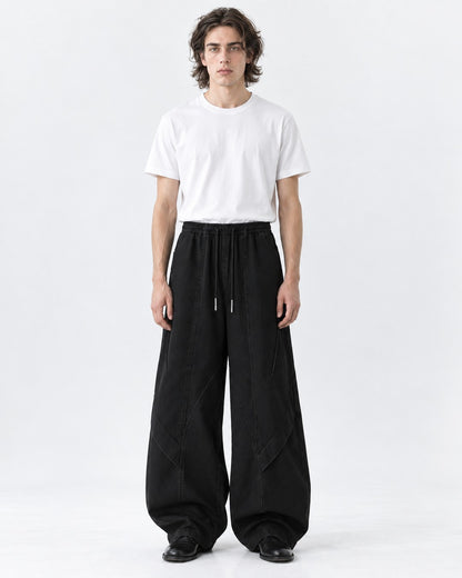 Diagonal-Seam Balloon-Leg Workwear Pants