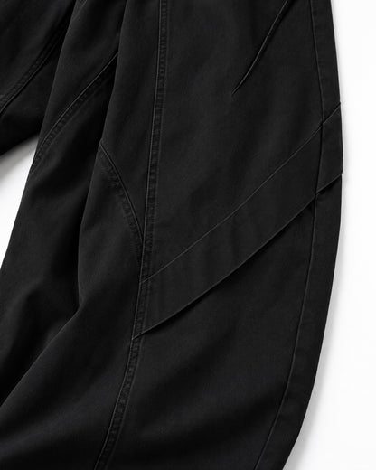 Diagonal-Seam Balloon-Leg Workwear Pants