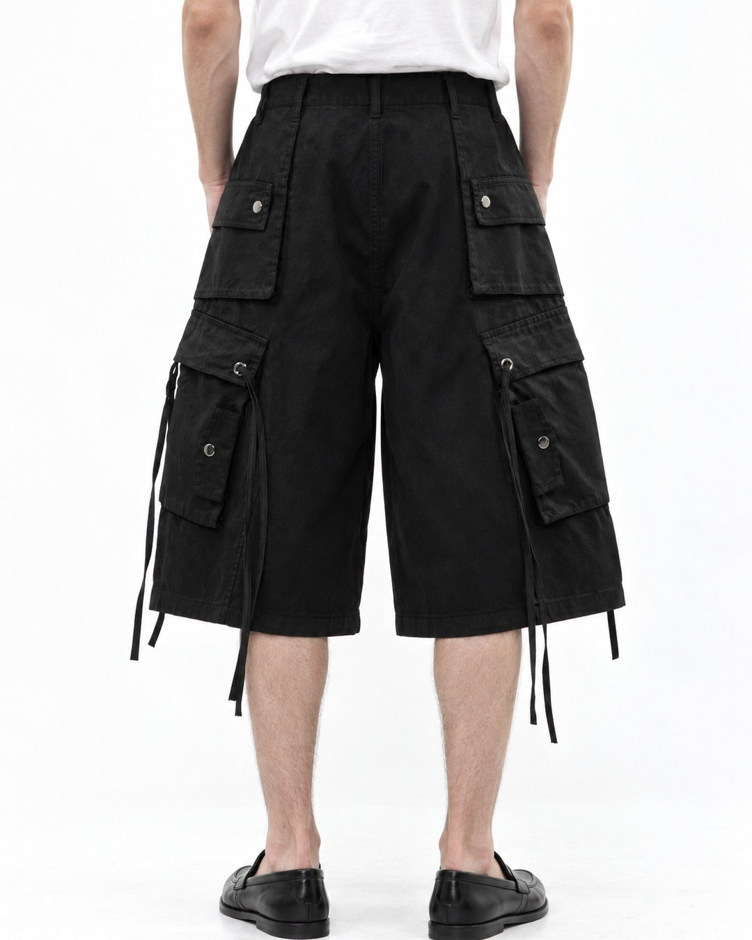 Multi-Pocket Workwear Shorts with Drawstring Hem