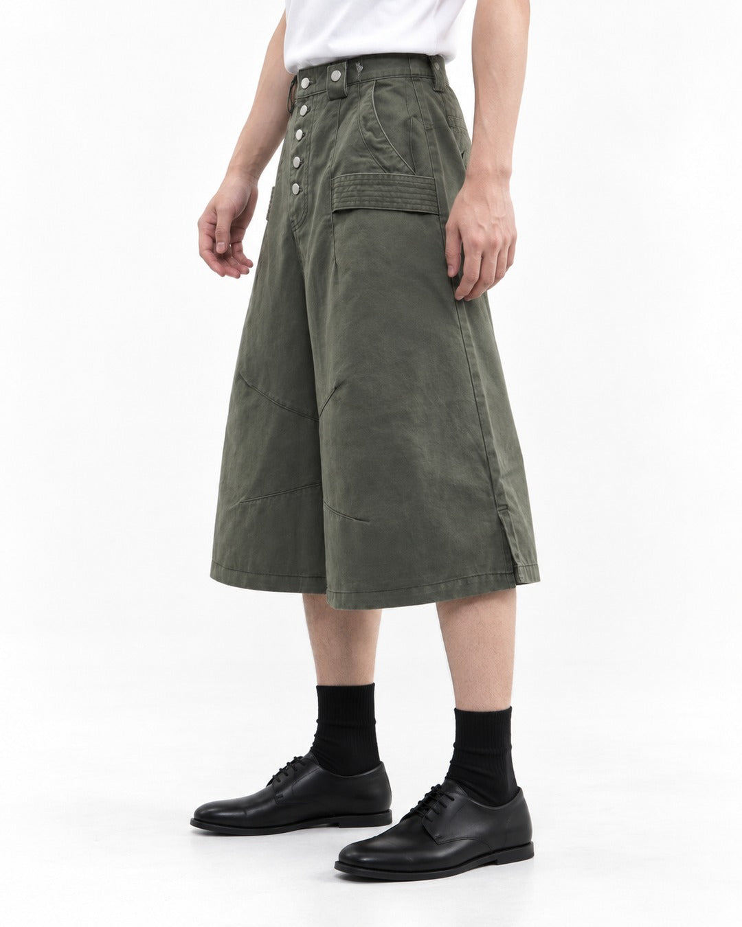 Button-Front Wide-Leg Shorts