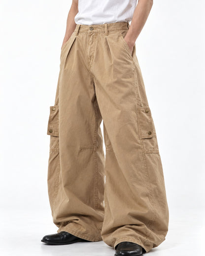 Pleated Patch-Pocket Barrel-Leg Cargo Pants