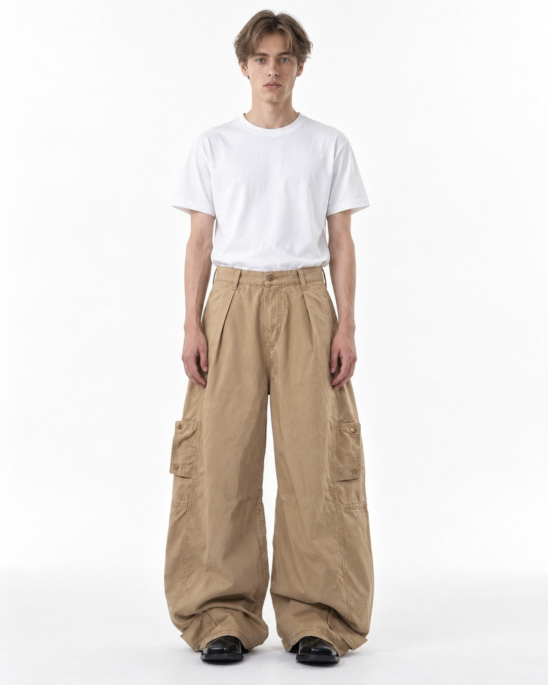 Pleated Patch-Pocket Barrel-Leg Cargo Pants