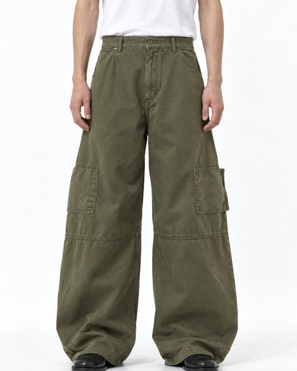Pleated Patch-Pocket Barrel-Leg Cargo Pants