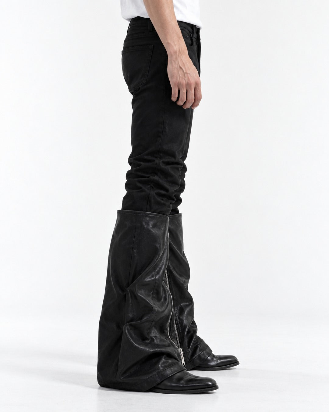 Ruched-Panel Side-Zip Jeans