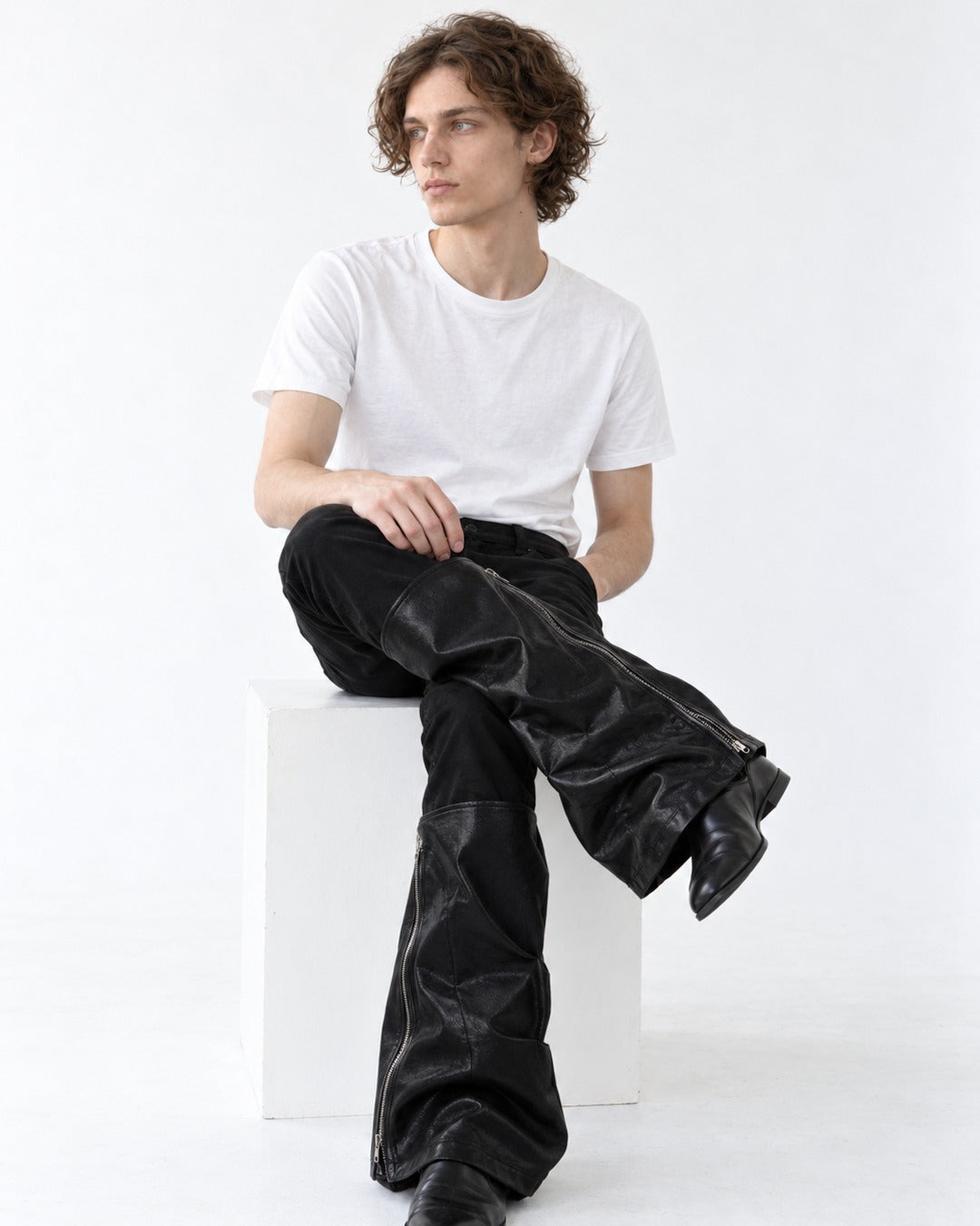 Ruched-Panel Side-Zip Jeans