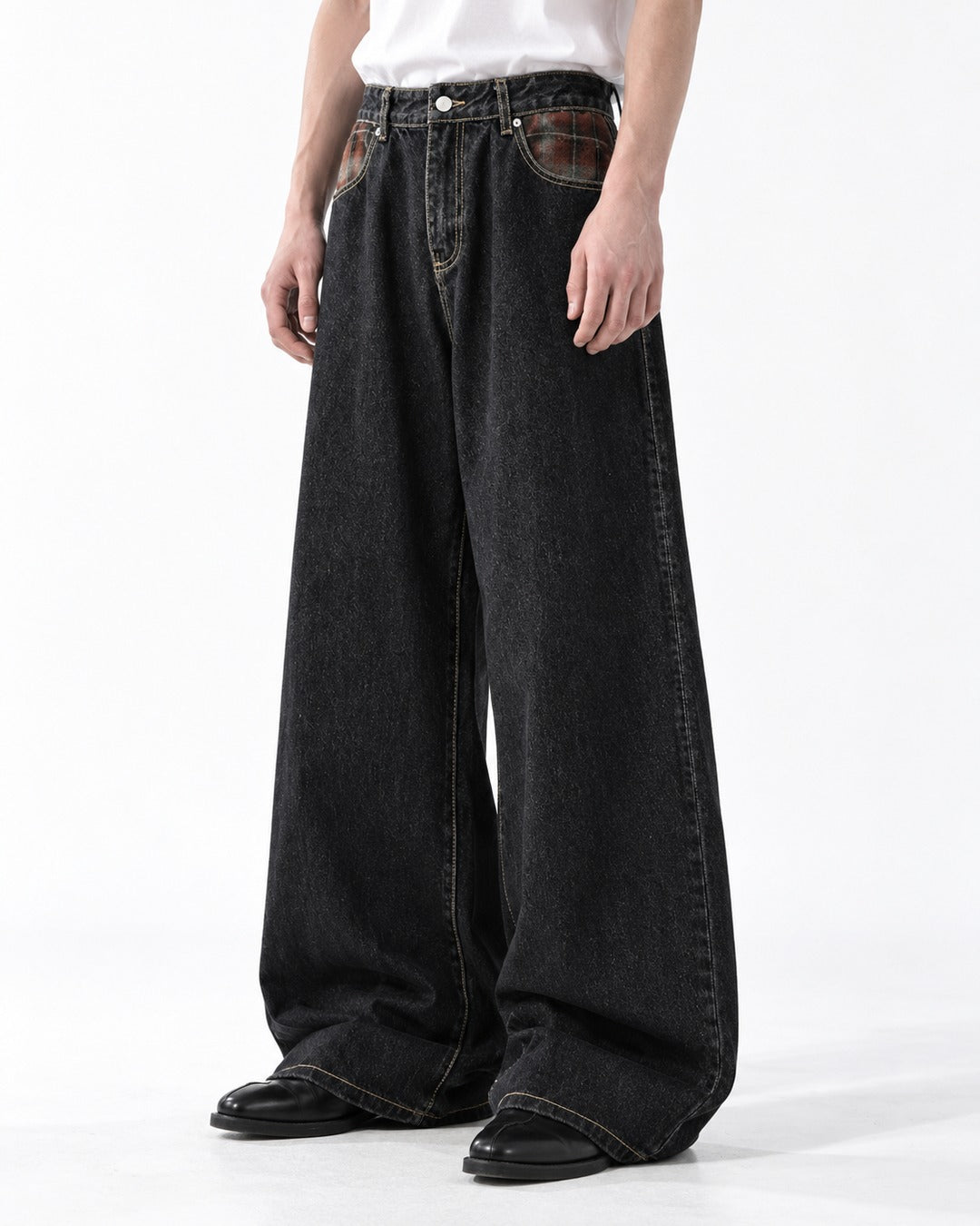 Plaid-Pocket Contrast-Stitch Wide-Leg Jeans