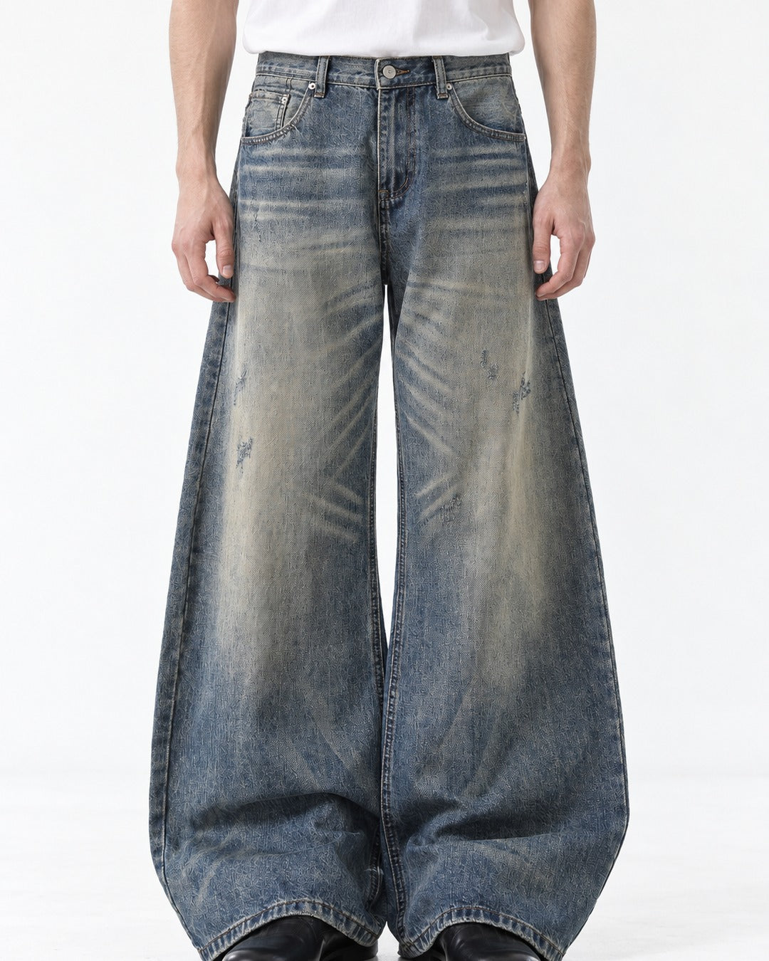 Distressed-Wash Wide-Leg Jeans