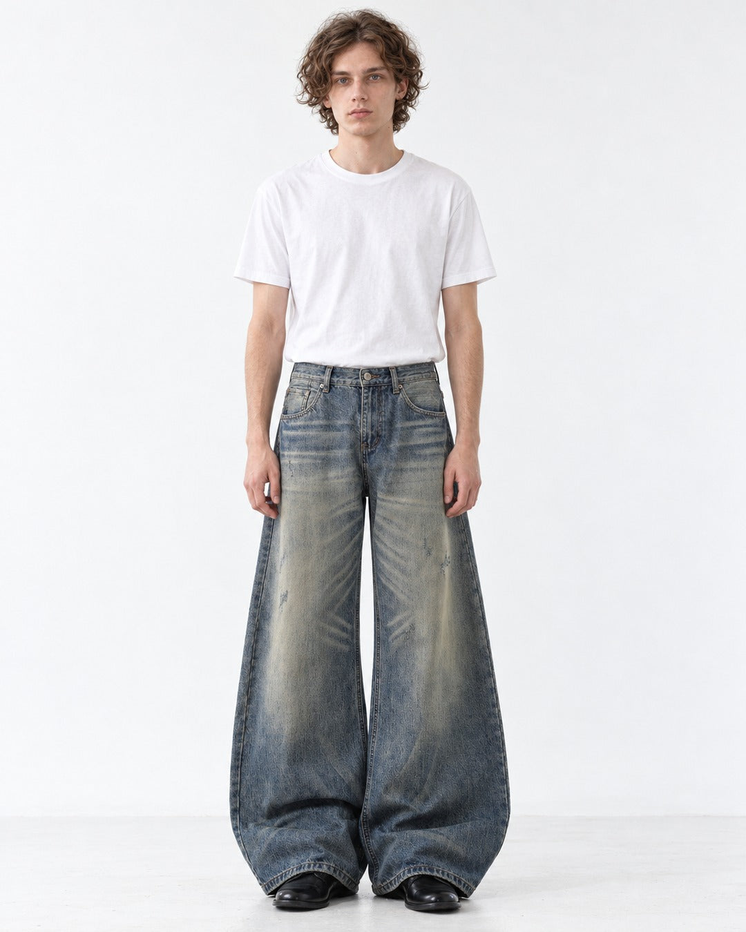 Distressed-Wash Wide-Leg Jeans