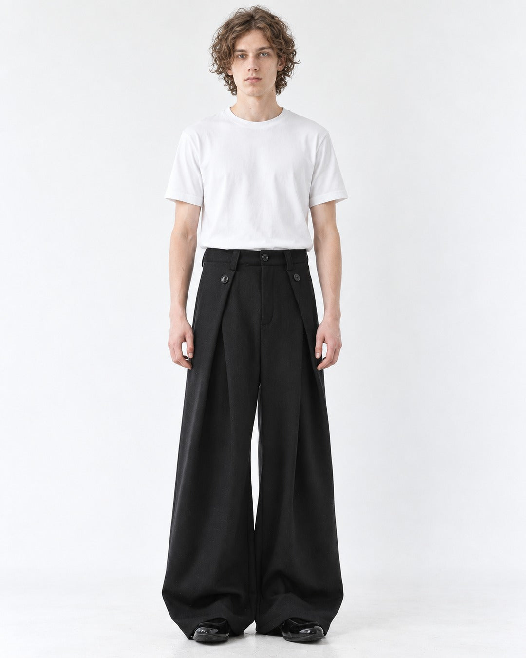 Pleated Wide-Leg Pants with Ankle Zip