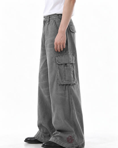Star-Embroidered Wide-Leg Cargo Jeans