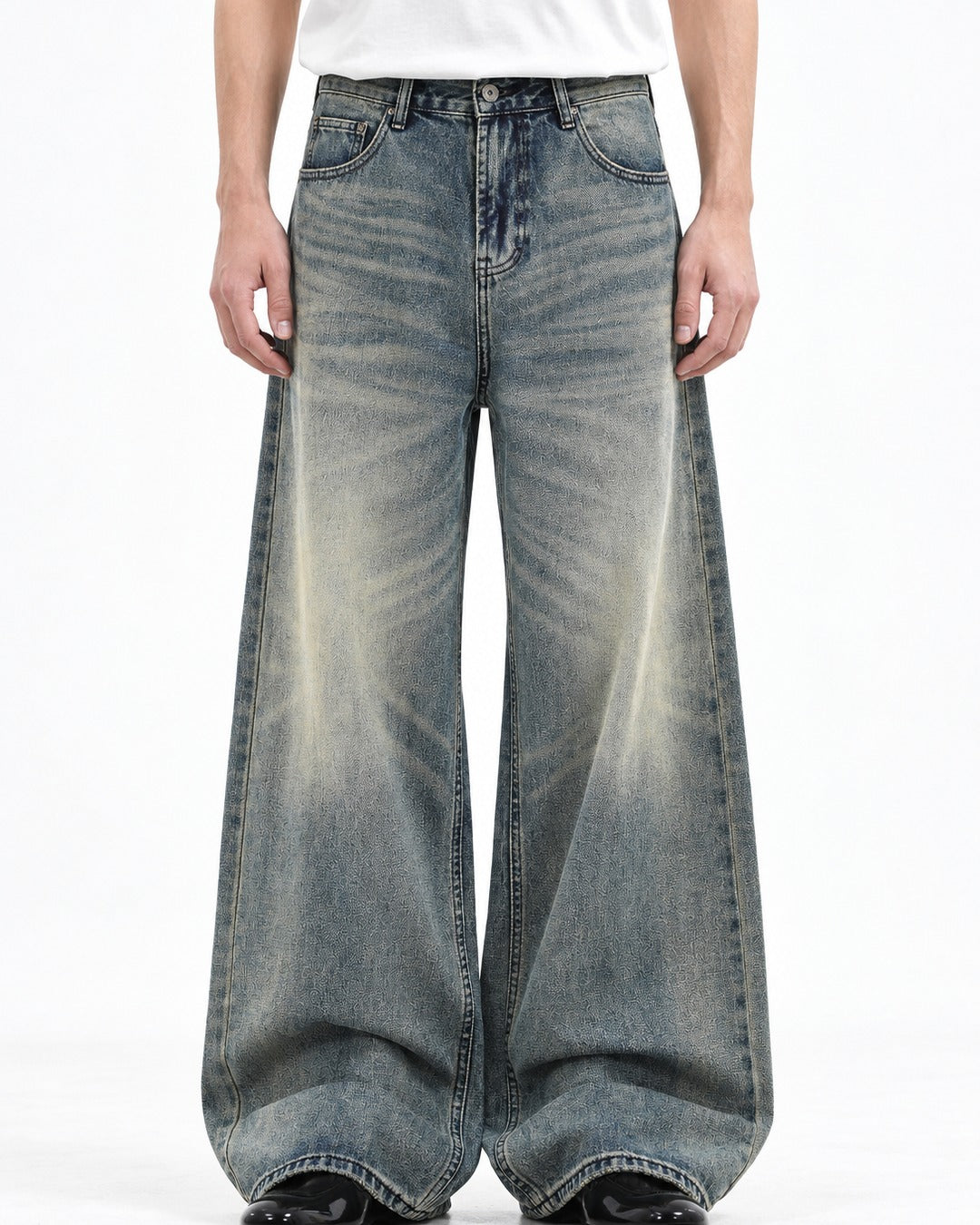 Tonal-Fade Flare Jeans