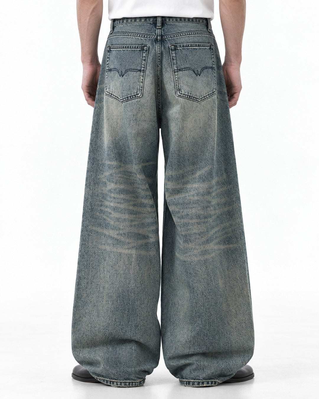 Tonal-Fade Flare Jeans