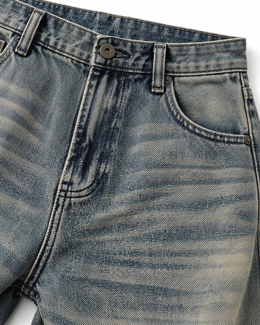 Tonal-Fade Flare Jeans