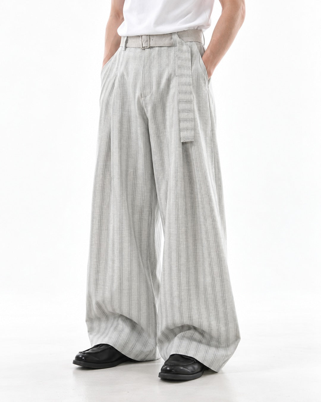 Belted Striped Wide Trousers