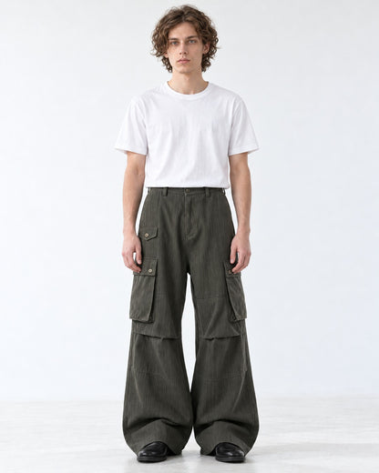 Flap Pocket Paneled Wide-Leg Cargo Trousers