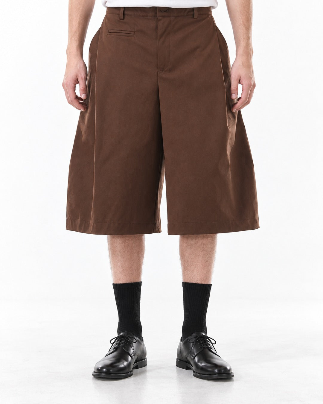 Pleated Wide-Leg Shorts