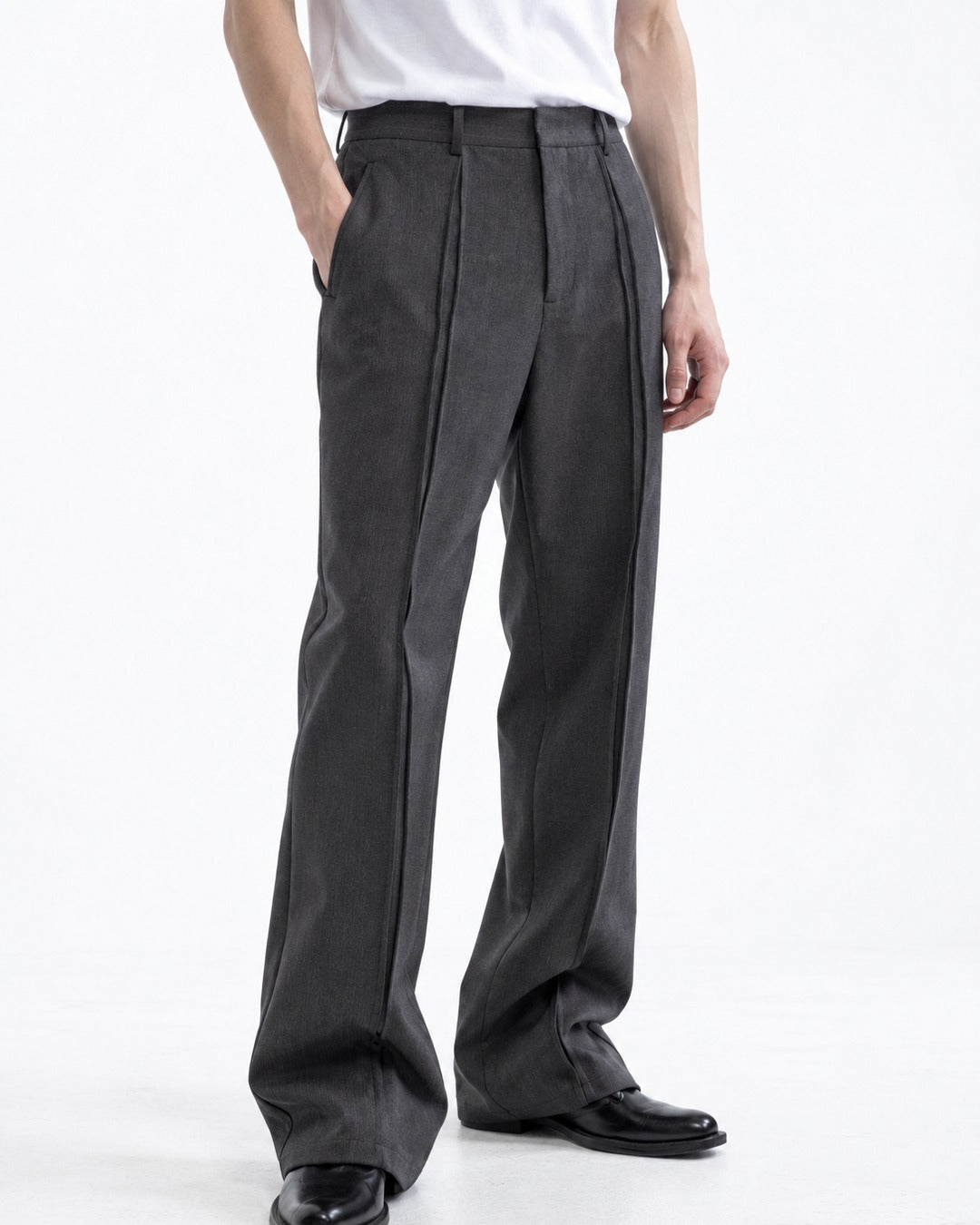 Curved Double-Seam Flare Trousers