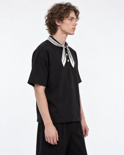 Tee with Graphic Collar Print