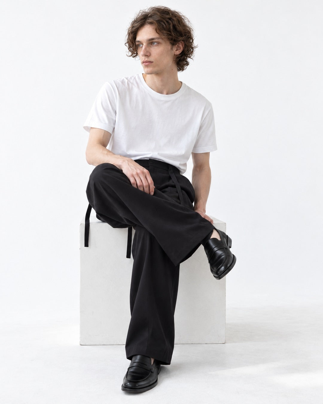 Sash Tie Double Pleat Wide-Leg Trousers
