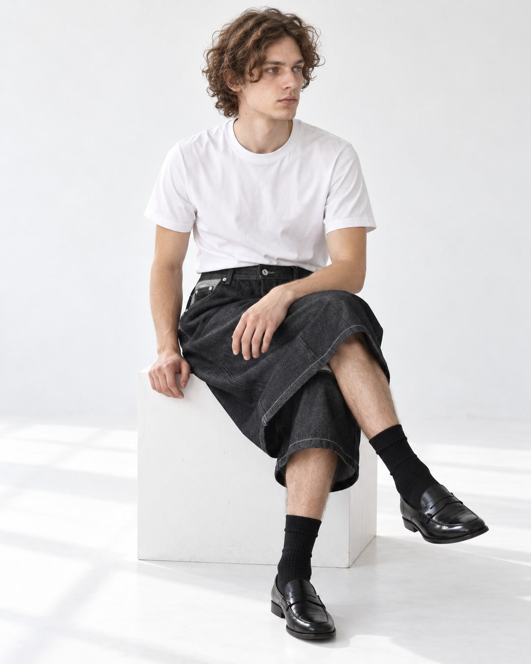 Button-Fly Wide-Leg Denim Shorts (Black)