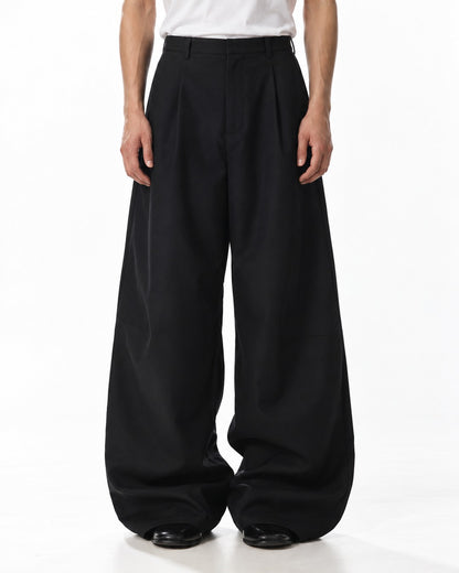 Barrel-Leg Pleated Trousers