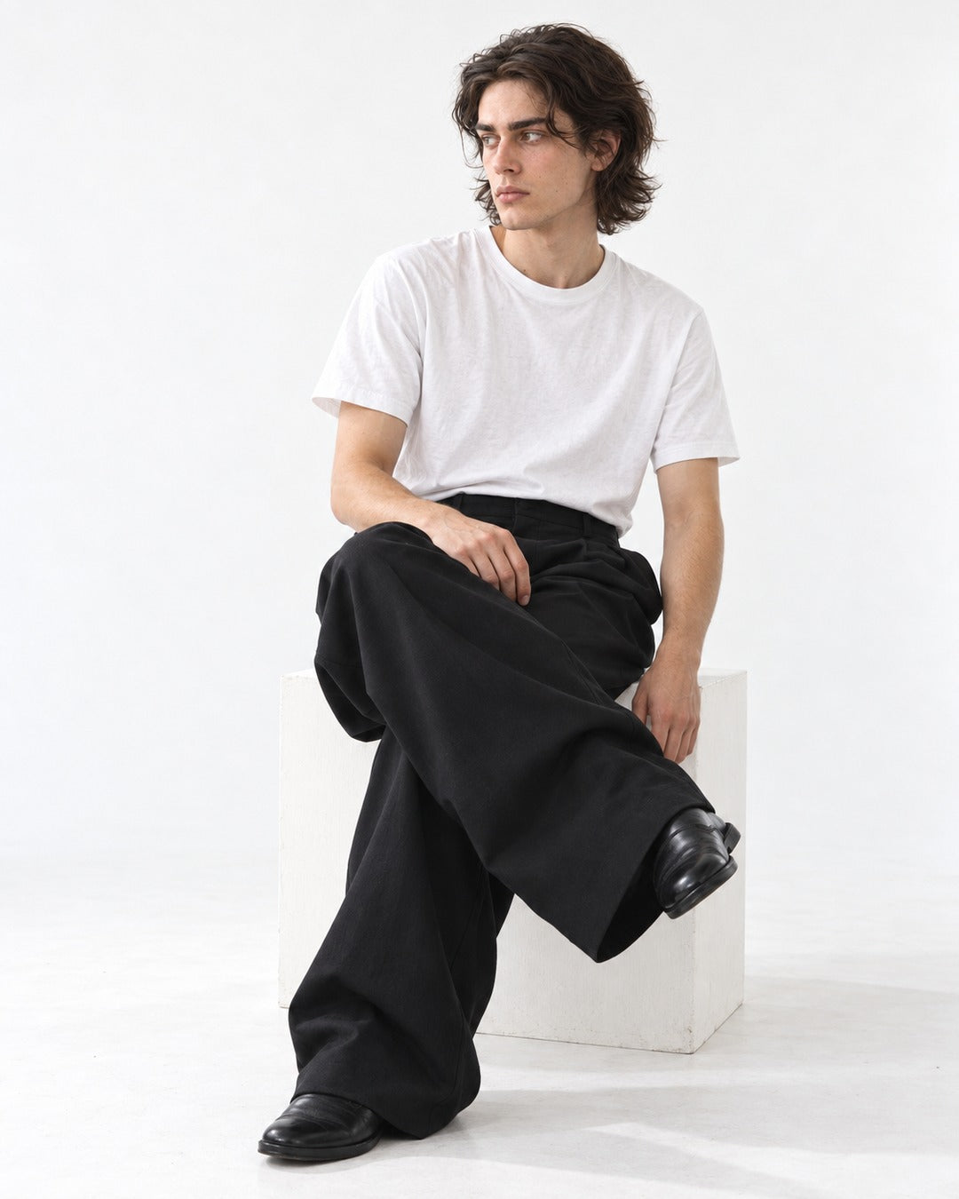 Barrel-Leg Pleated Trousers
