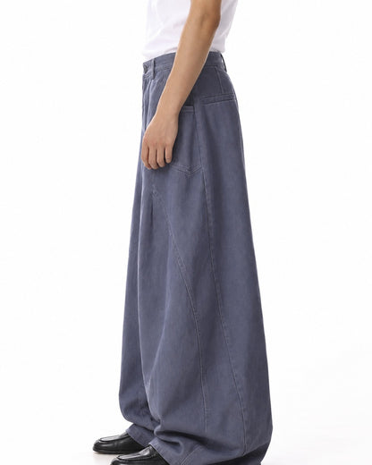 Washed Balloon-Leg Jeans