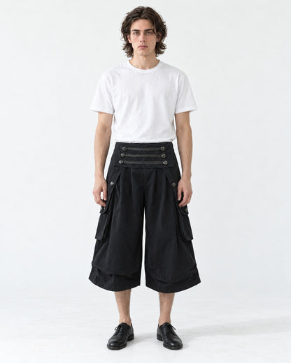 Triple-Snap Waistband Cropped Cargo Shorts