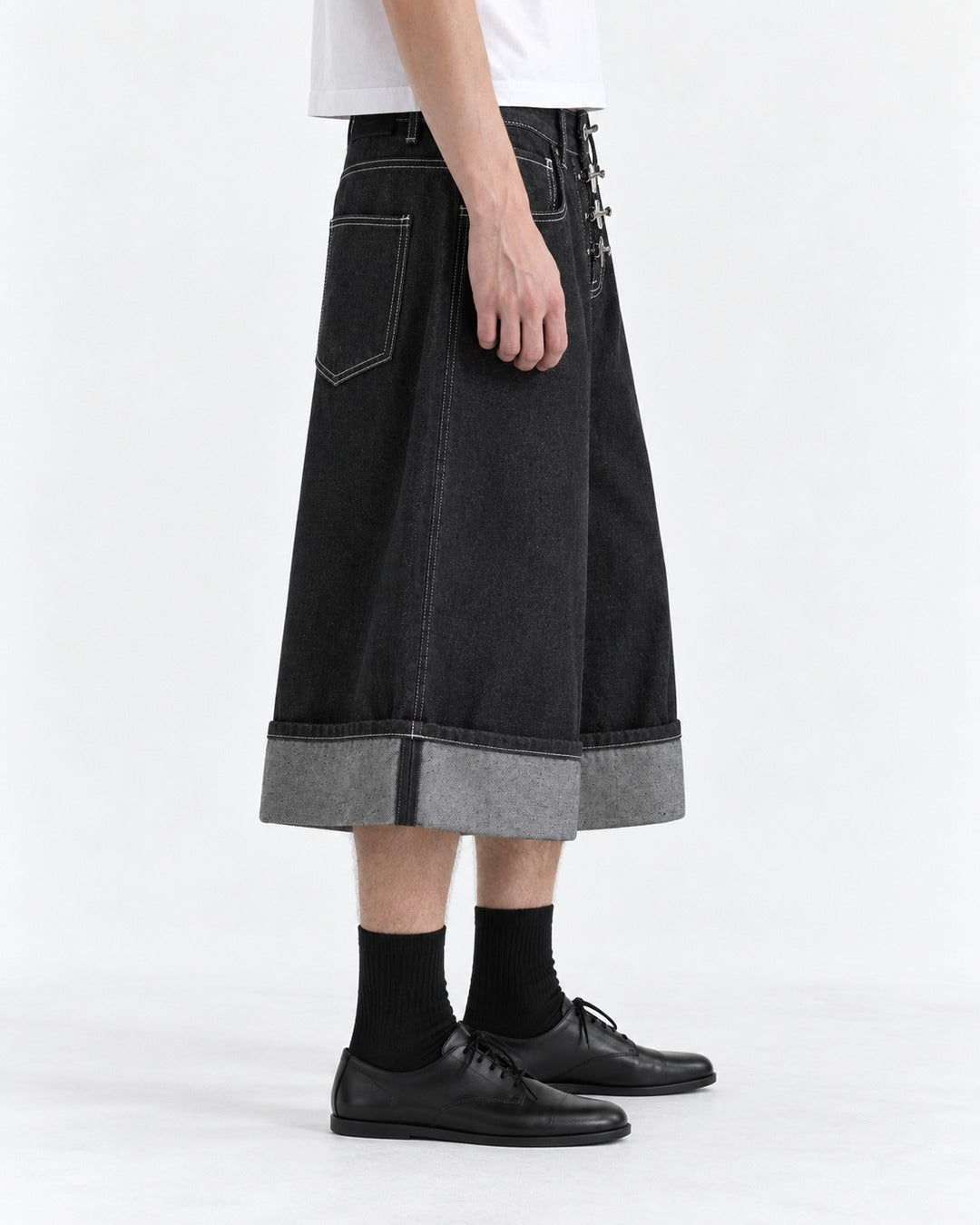 Cropped Wide-Leg Pants with Cuffed Hem