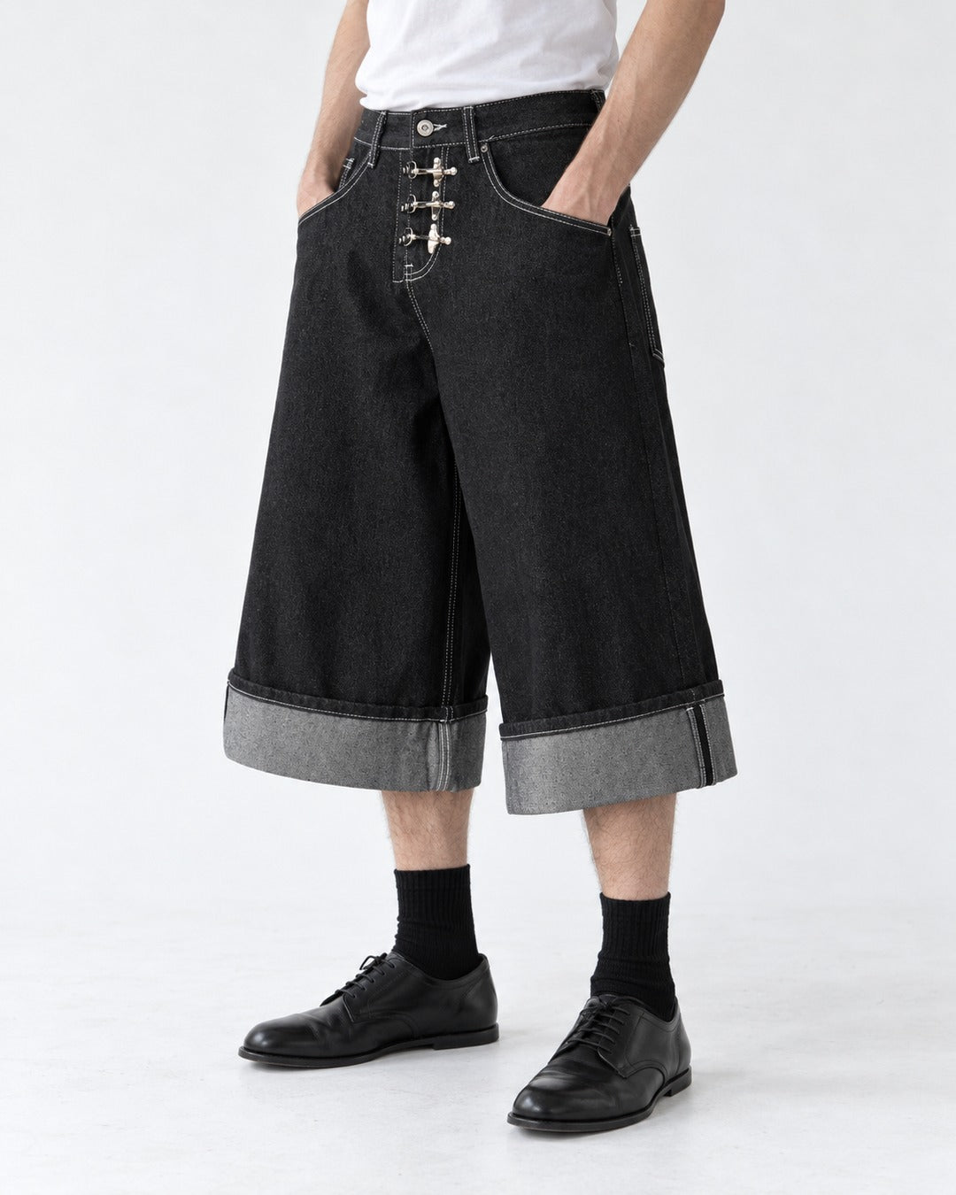 Cropped Wide-Leg Pants with Cuffed Hem
